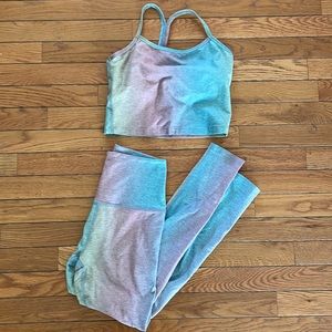 Beyond yoga size small leggings tank set sunset prismatic